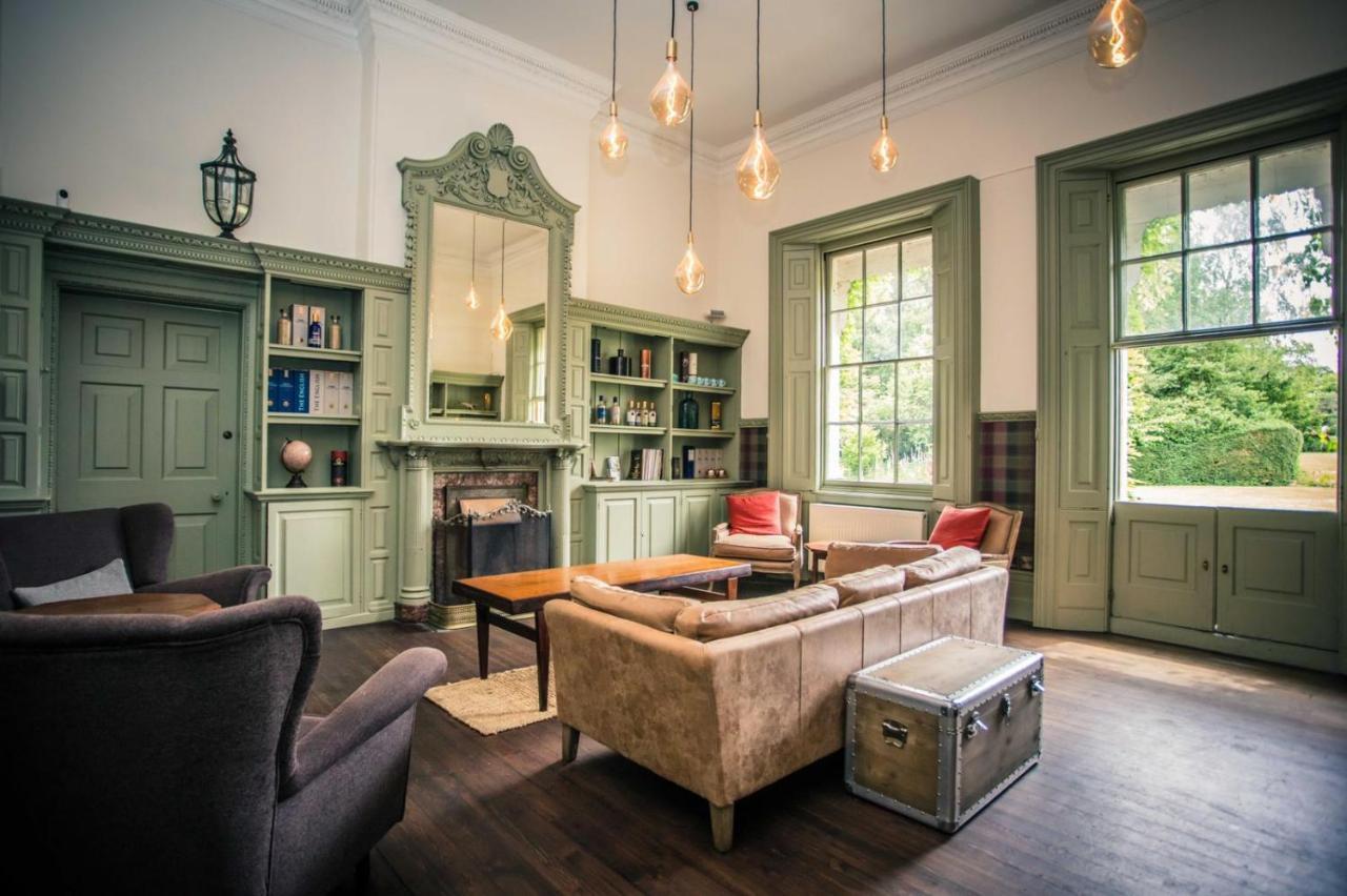 Caistor Hall Arminghall ภายนอก รูปภาพ