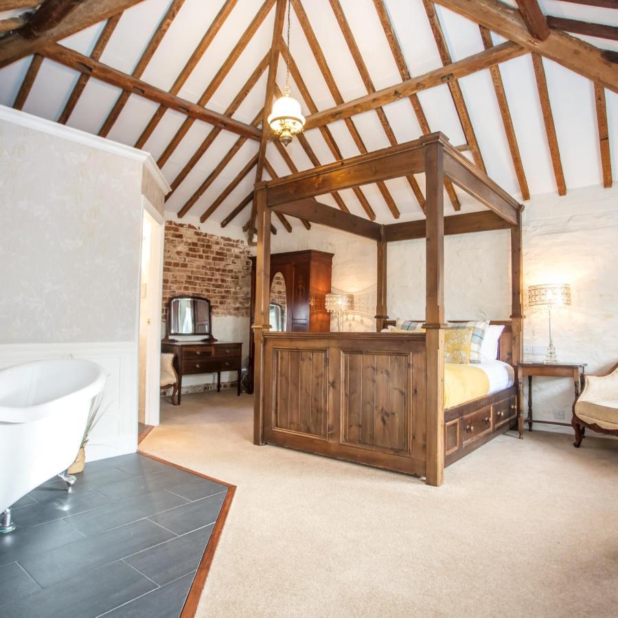 Caistor Hall Arminghall ภายนอก รูปภาพ